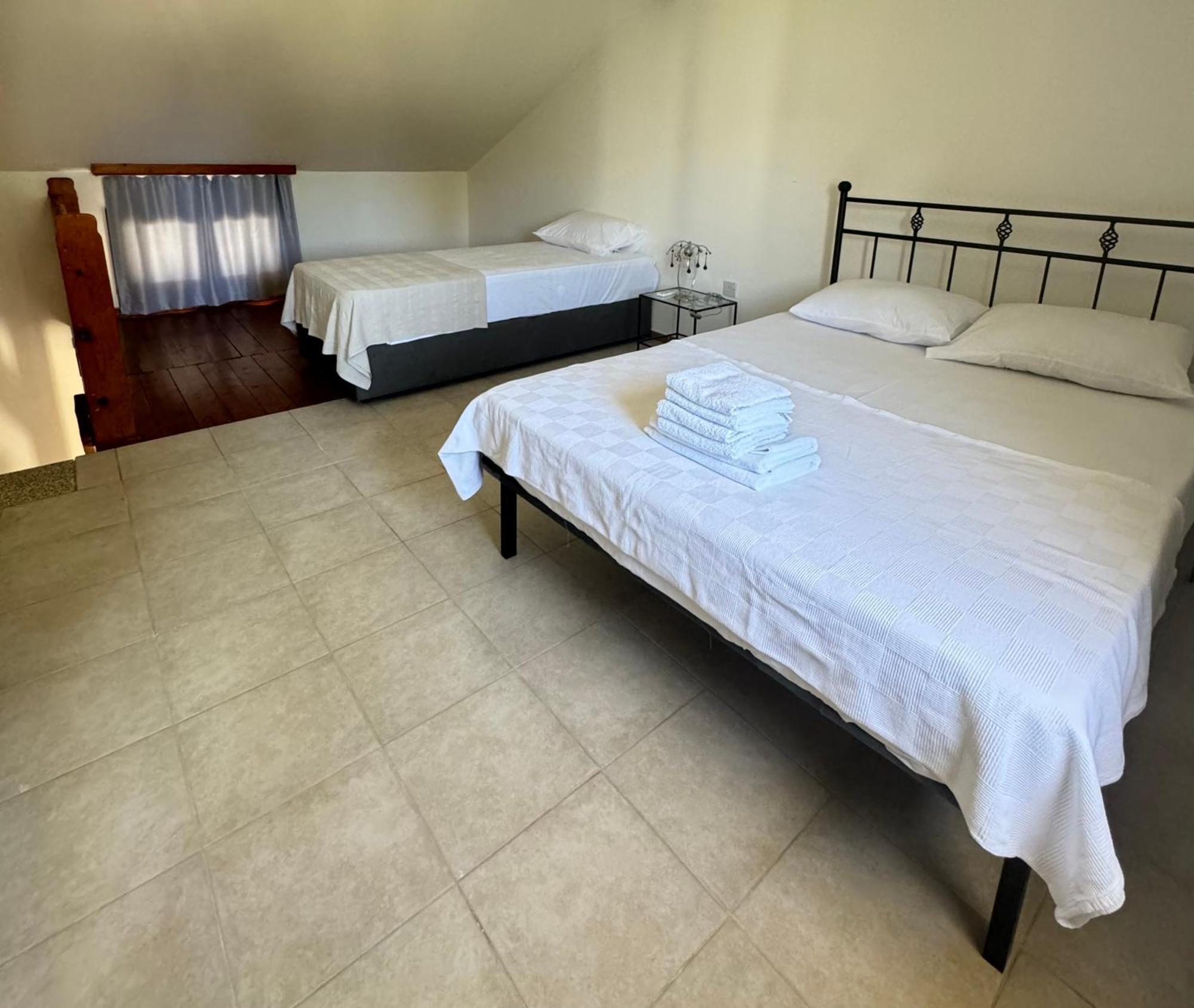 The Horse Farm Hotel Agios Georgios  Экстерьер фото